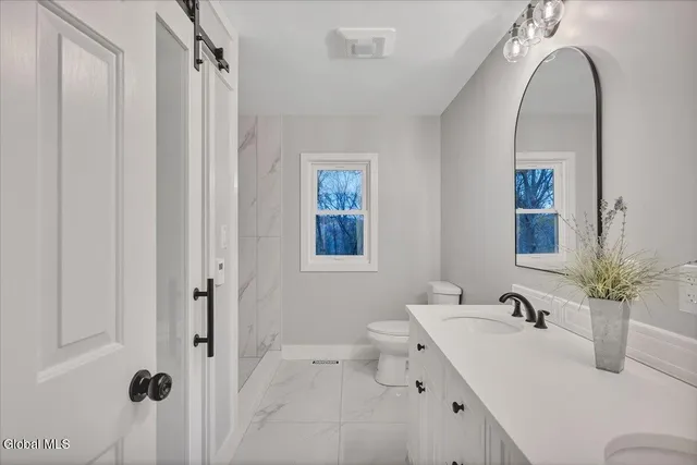 $489,900 | 2256 North Old Post Road, Schodack, NY 12033