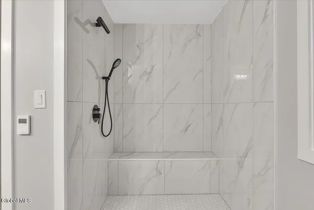 $485,000 | 2256 North Old Post Road, Schodack, NY 12033