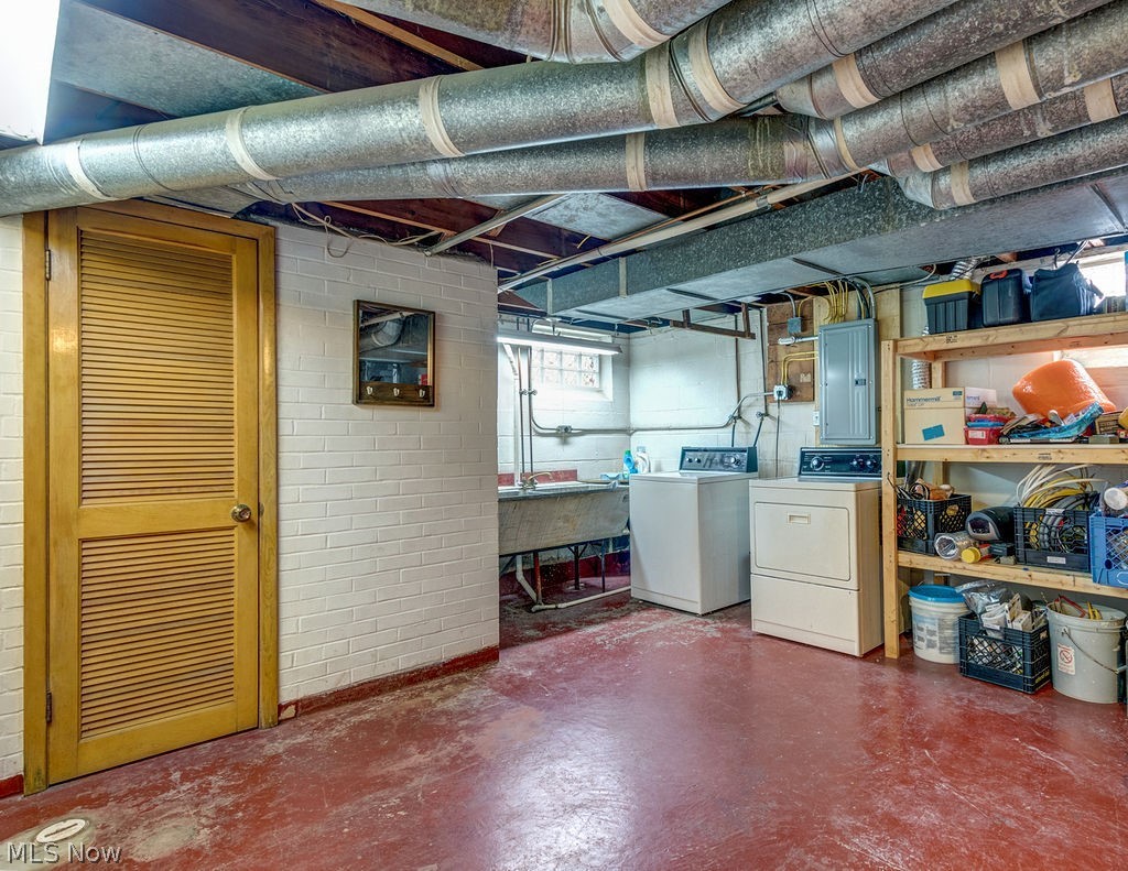 17313 Tarrymore Road Cleveland, OH 44119 - Photo 21 of 26 Gallery Image 21