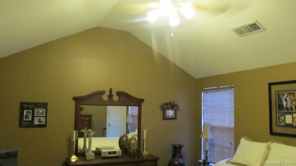1608 Flagsworth Road, Unit 225 Clover, SC 29710 - Photo 17 of 23 Gallery Image 17