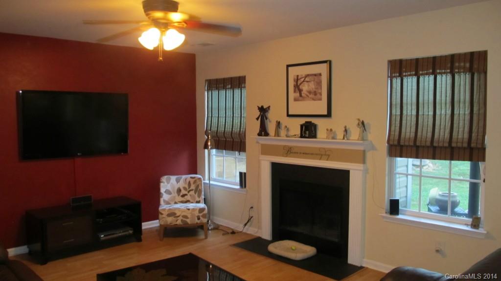 1608 Flagsworth Road, Unit 225 Clover, SC 29710 - Photo 5 of 23 Gallery Image 5