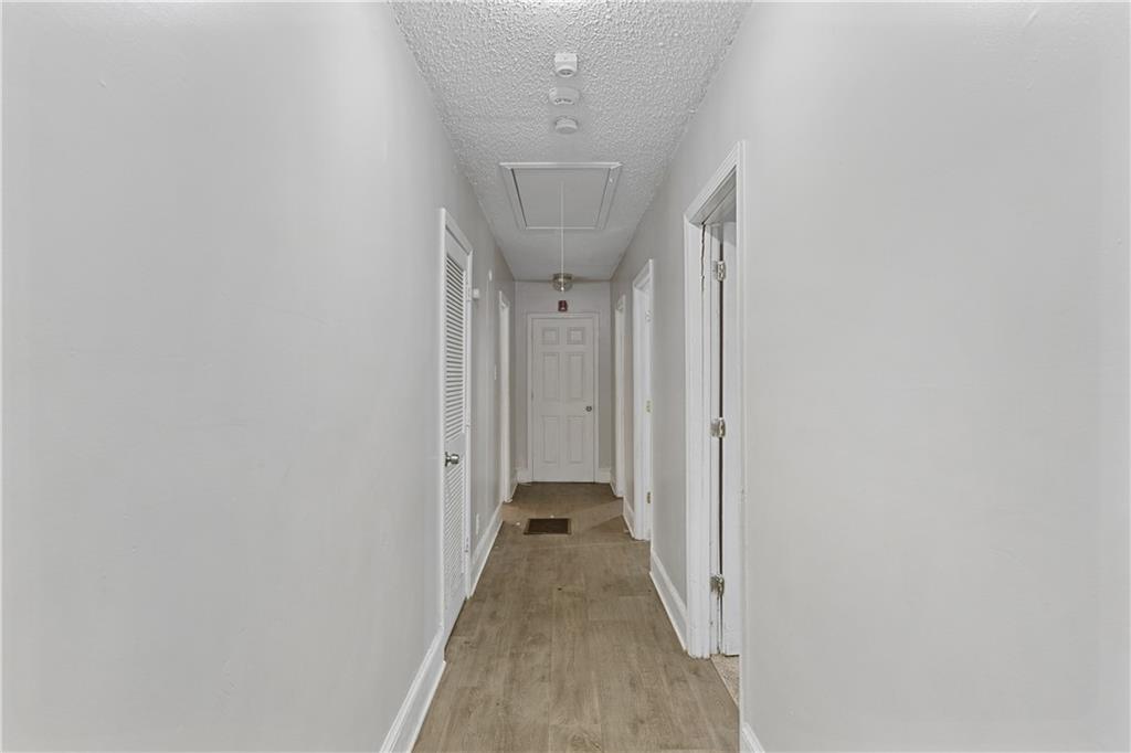 1067 Constitution Road Southeast Atlanta, GA 30315 - Photo 12 of 32 Gallery Image 12