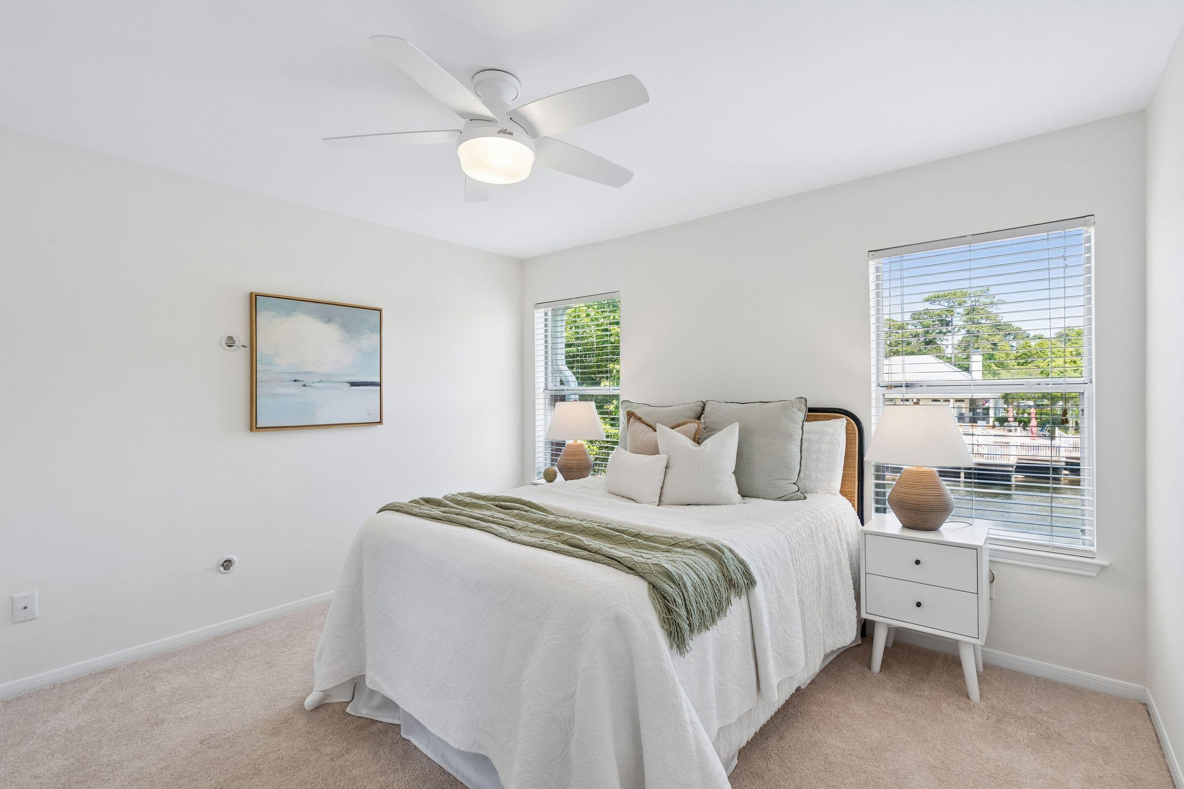 2011 North Highway 17, Unit 1900R Mount Pleasant, SC 29466 - Photo 27 of 79 Primary Bedroom