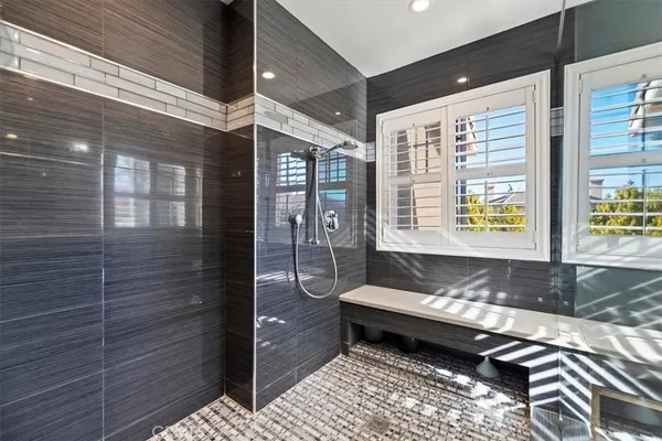 a view of a backyard with sitting area