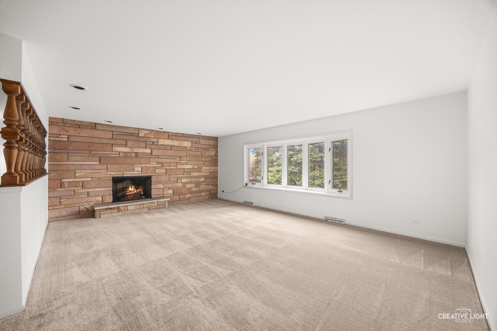 305 South Lambert Road Glen Ellyn, IL 60137 - Photo 3 of 38