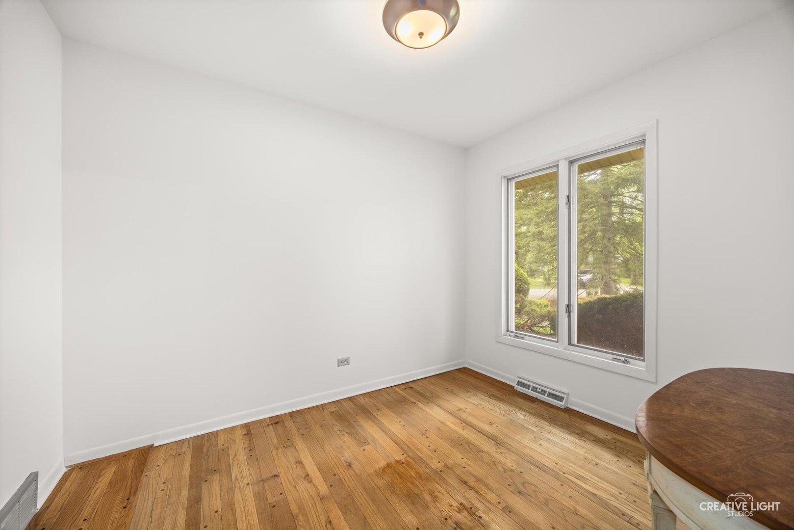 305 South Lambert Road Glen Ellyn, IL 60137 - Photo 5 of 38