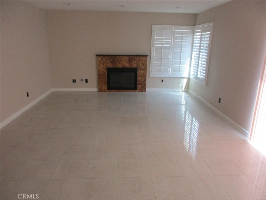 902 Basilone Drive Riverside, CA 92506 - Photo 7 of 36 Gallery Image 7