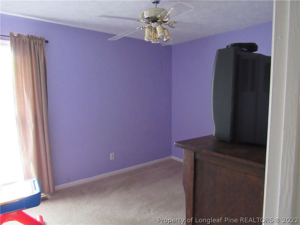5768 Sagamore Road Hope Mills, NC 28348 - Photo 10 of 25 Gallery Image 10