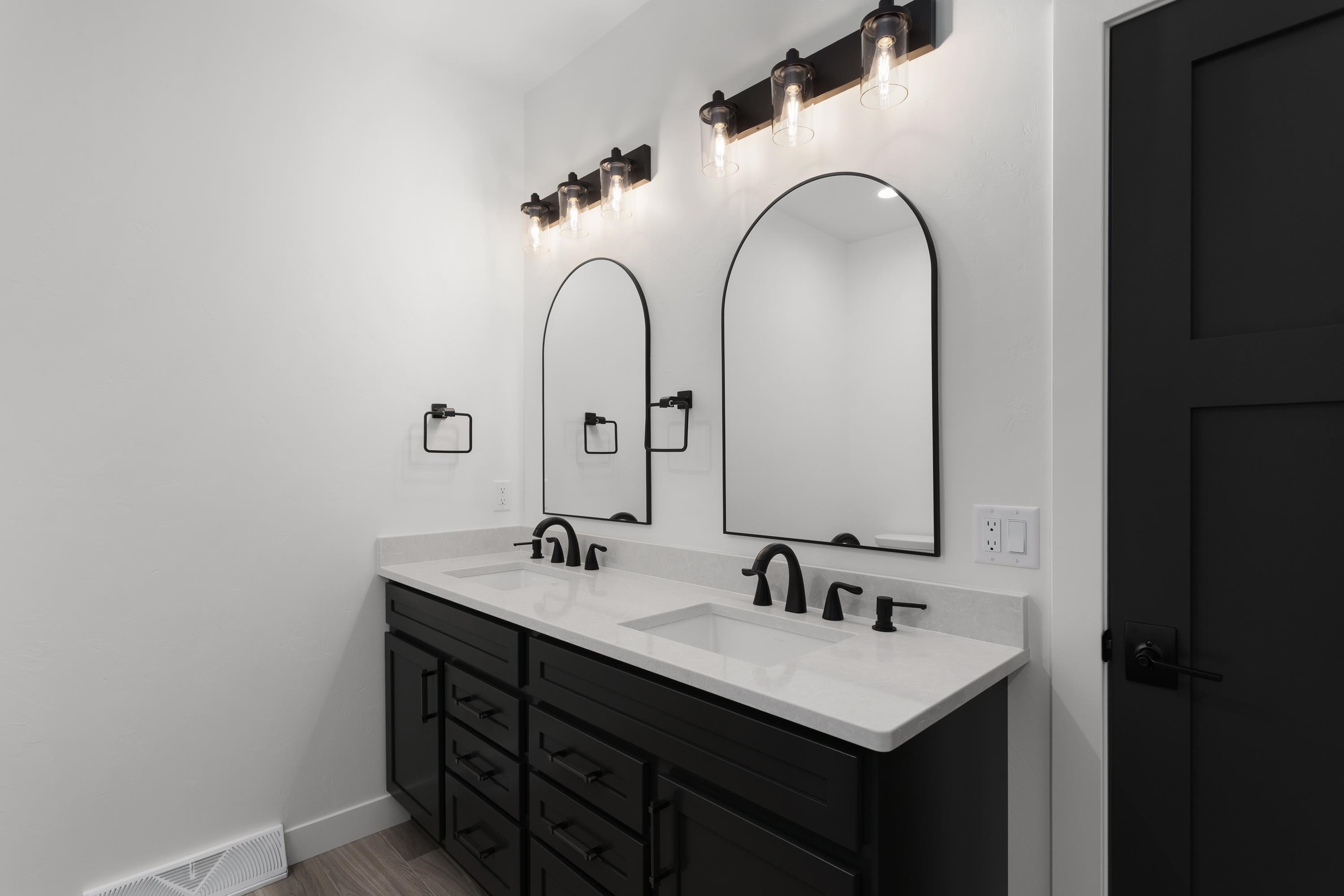 341 Rdg Vw Drive, Unit 17 Milton, WI 53563 - Photo 36 of 47 Gallery Image 36