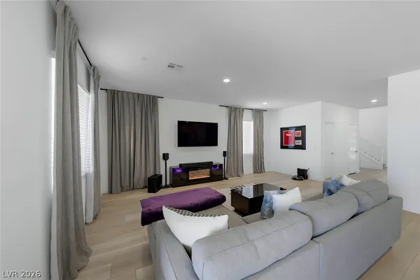 $5,500 | 290 Rusty Ridge Lane, Henderson, NV 89015