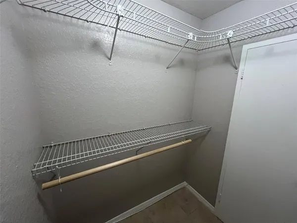 $1,850 | 2020 Northeast 56th Street, Unit 208, Fort Lauderdale, FL 33308