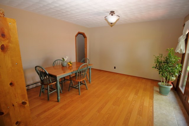 1470 Holland Road Marion, OH 43302 - Photo 4 of 11 Gallery Image 4