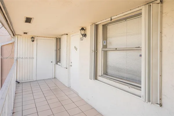 $2,250 | 8480 Southwest 154th Cir Court, Unit 922, Miami, FL 33193