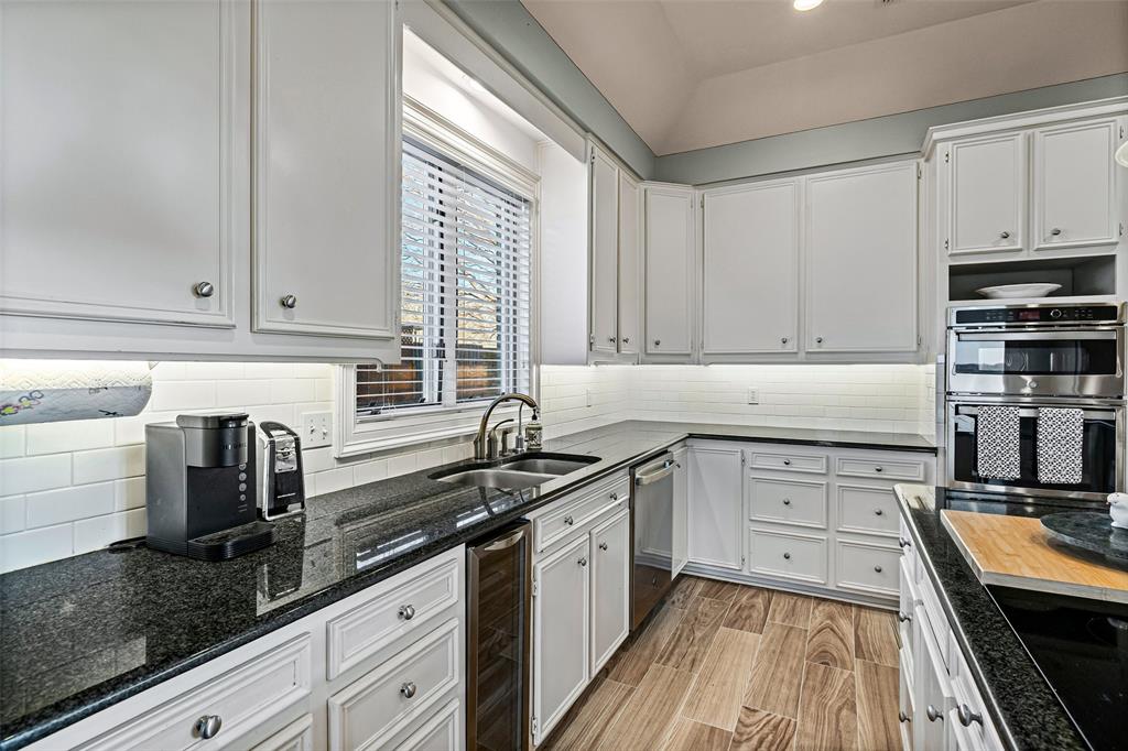 8908 Brierfield Road Granbury, TX 76049 - Photo 13 of 40