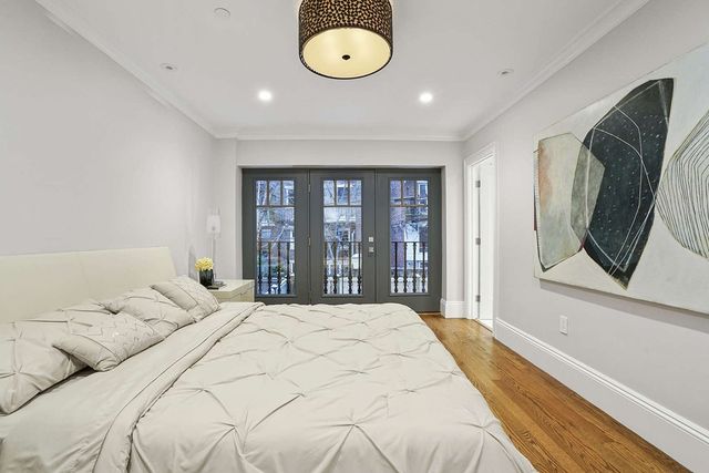 $3,300,000 | 36 Dwight Street, Unit PH, Boston, MA 02118