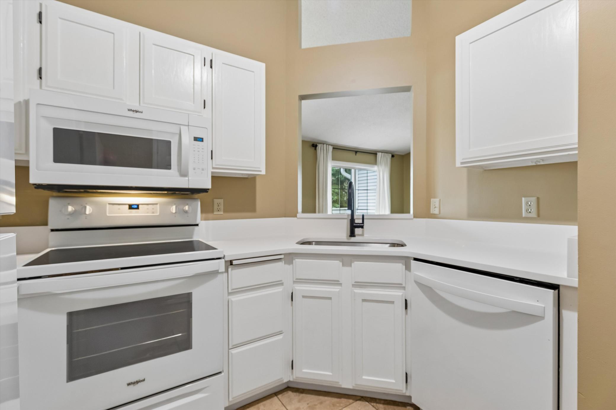 3557 Blue Jay Way, Unit 202 Eagan, MN 55123 - Photo 12 of 31