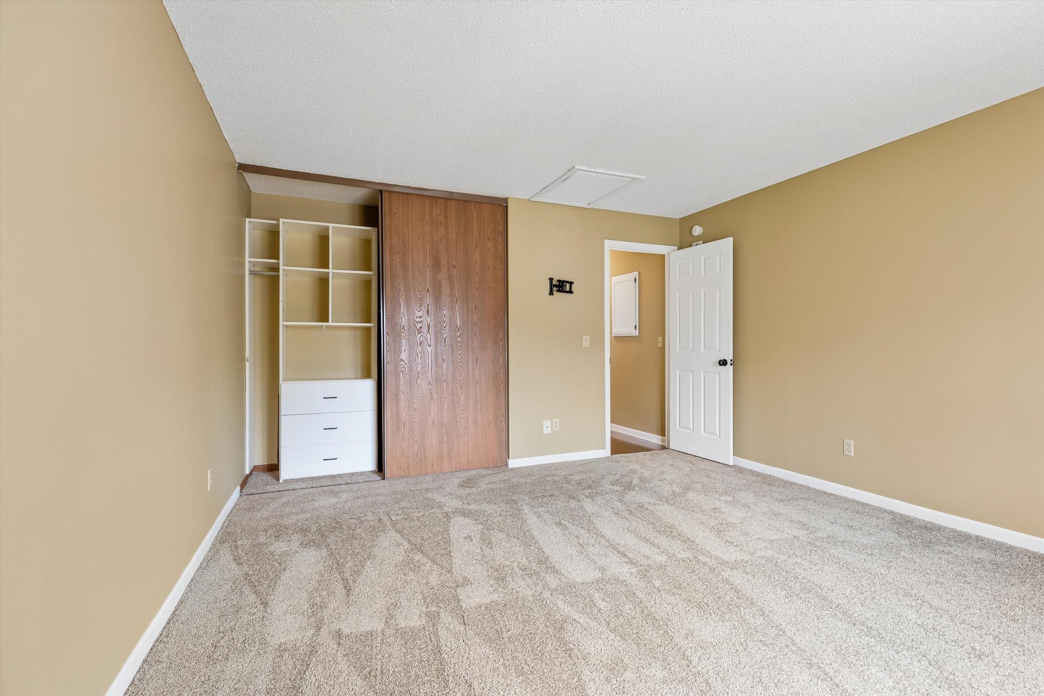3557 Blue Jay Way, Unit 202 Eagan, MN 55123 - Photo 16 of 31