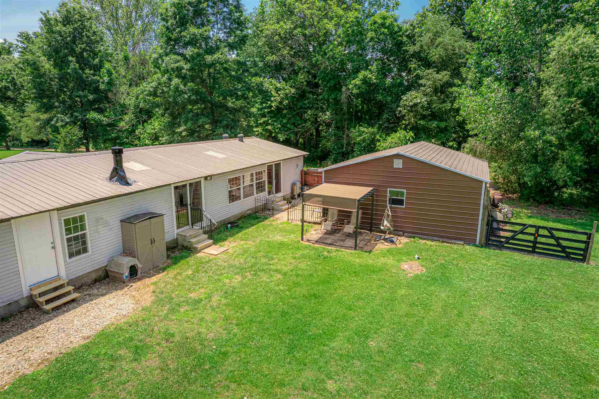 10588 Ditney Hill Road Elberfeld, IN 47613 - Photo 23 of 36 Gallery Image 23
