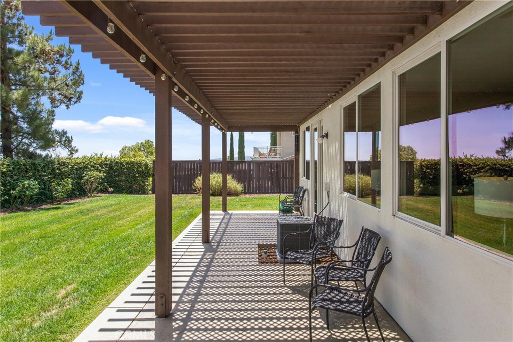 33369 Gold Mountain Road Yucaipa, CA 92399 - Photo 41 of 65 Pergola patio cover