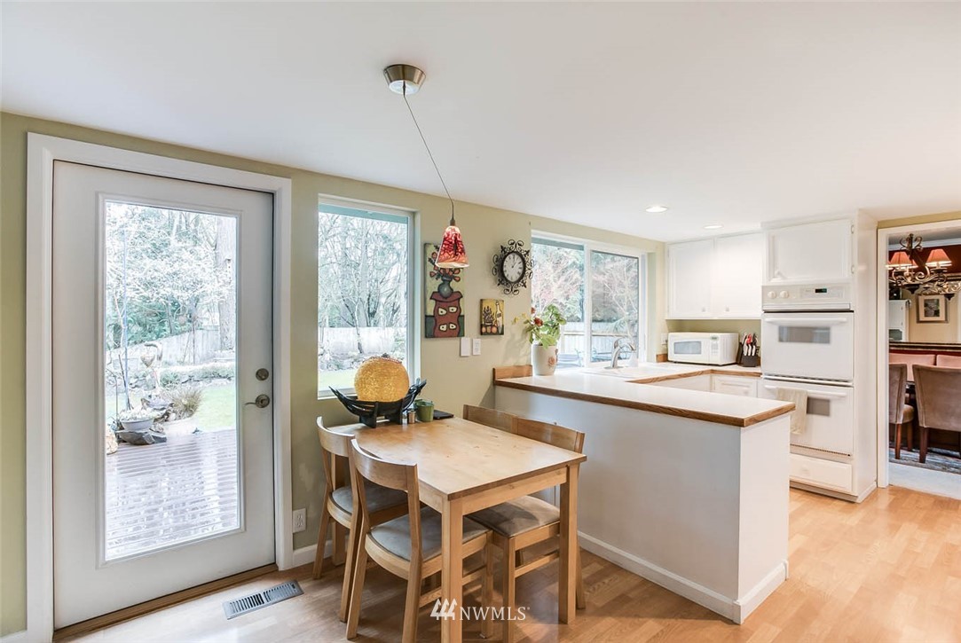 16304 145th Avenue Southeast Renton, WA 98058 - Photo 11 of 24 Gallery Image 11