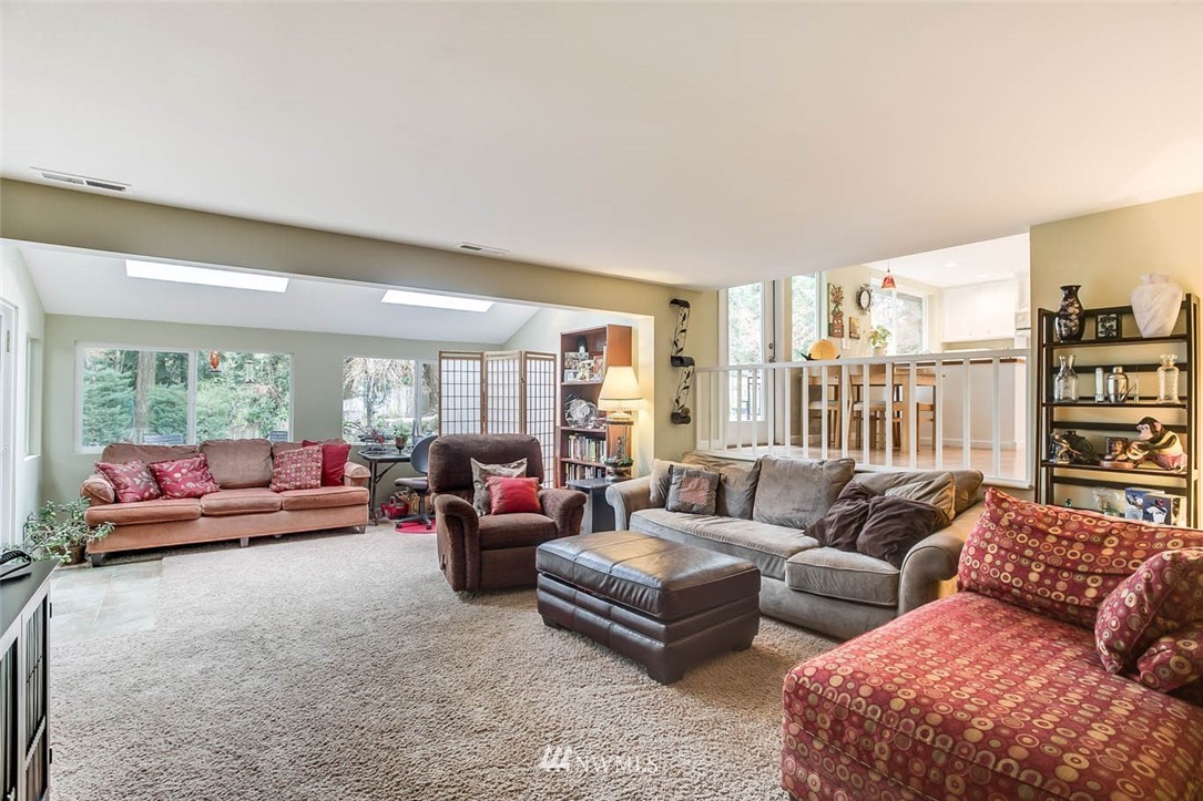 16304 145th Avenue Southeast Renton, WA 98058 - Photo 12 of 24 Gallery Image 12