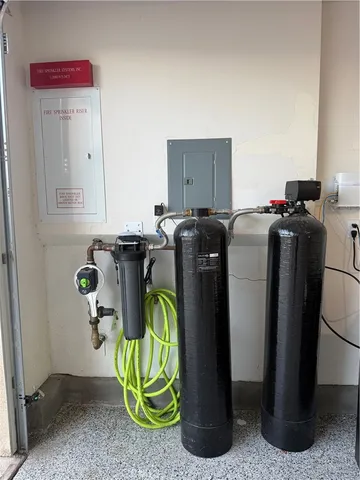 $1,035,000 | 2690 Santa Fiora Drive, Corona, CA 92882