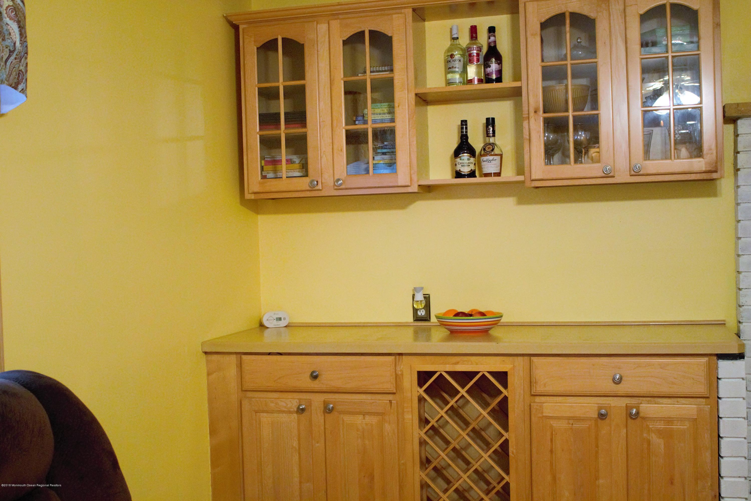 263 E Road Belford, NJ 07718 - Photo 15 of 24 IMG_1782 (2)