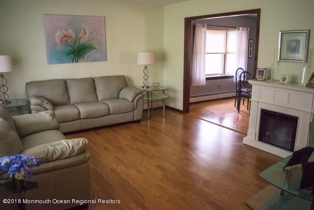 263 E Road Belford, NJ 07718 - Photo 19 of 24 IMG_3542