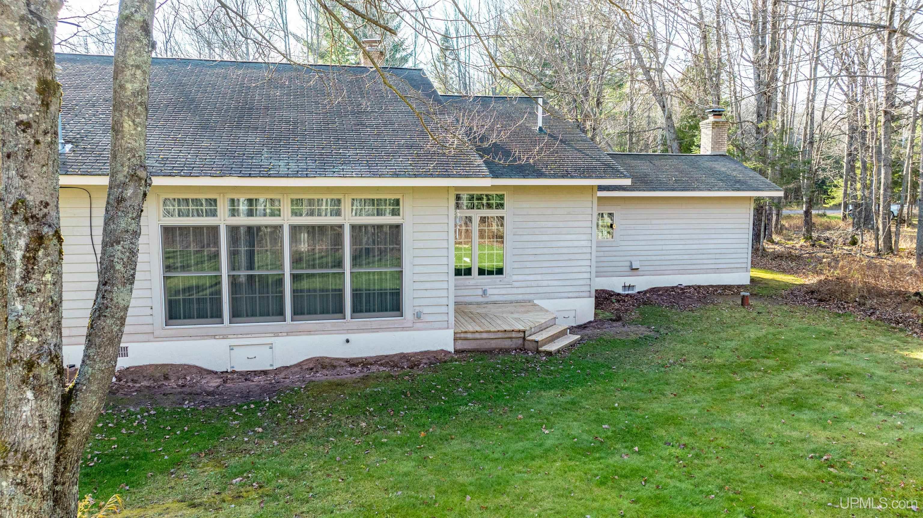 29876 Rabbit Bay Road Lake Linden, MI 49945 - Photo 3 of 84