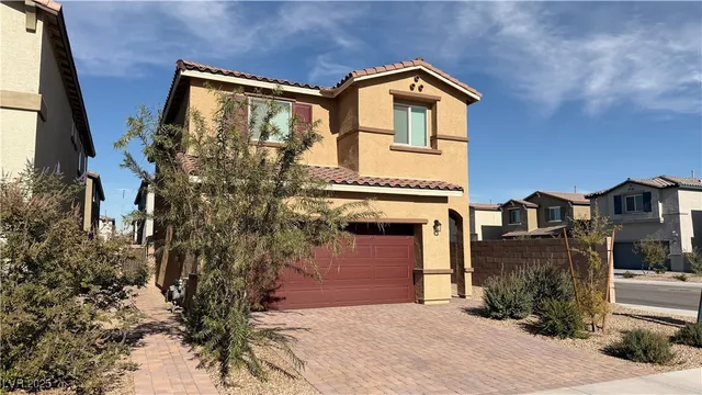 $2,200 | 4708 Peacock Cliffs Avenue, Las Vegas, NV 89141
