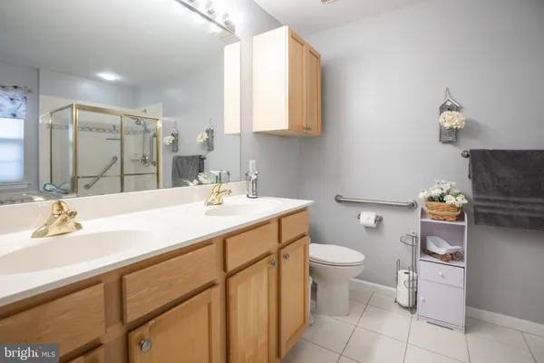 $540,000 | 26 Skyline Drive, Lakewood, NJ 08701