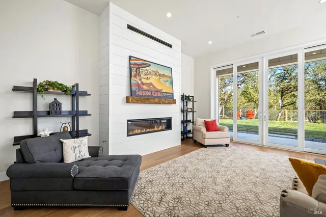 $2,150,000 | 3712 Crown Hill Drive, Santa Rosa, CA 95404