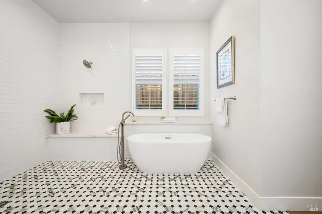 $2,150,000 | 3712 Crown Hill Drive, Santa Rosa, CA 95404