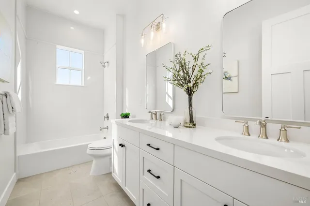 $2,150,000 | 3712 Crown Hill Drive, Santa Rosa, CA 95404