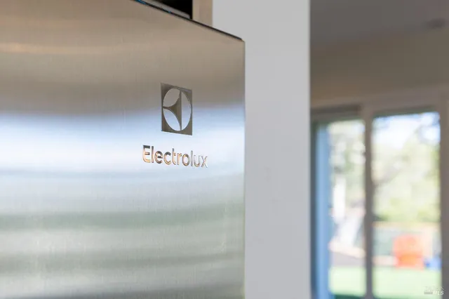 $2,150,000 | 3712 Crown Hill Drive, Santa Rosa, CA 95404