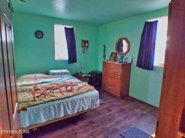 $645,000 | 1139 Deer Lodge Highway, Sunbright, TN 37872