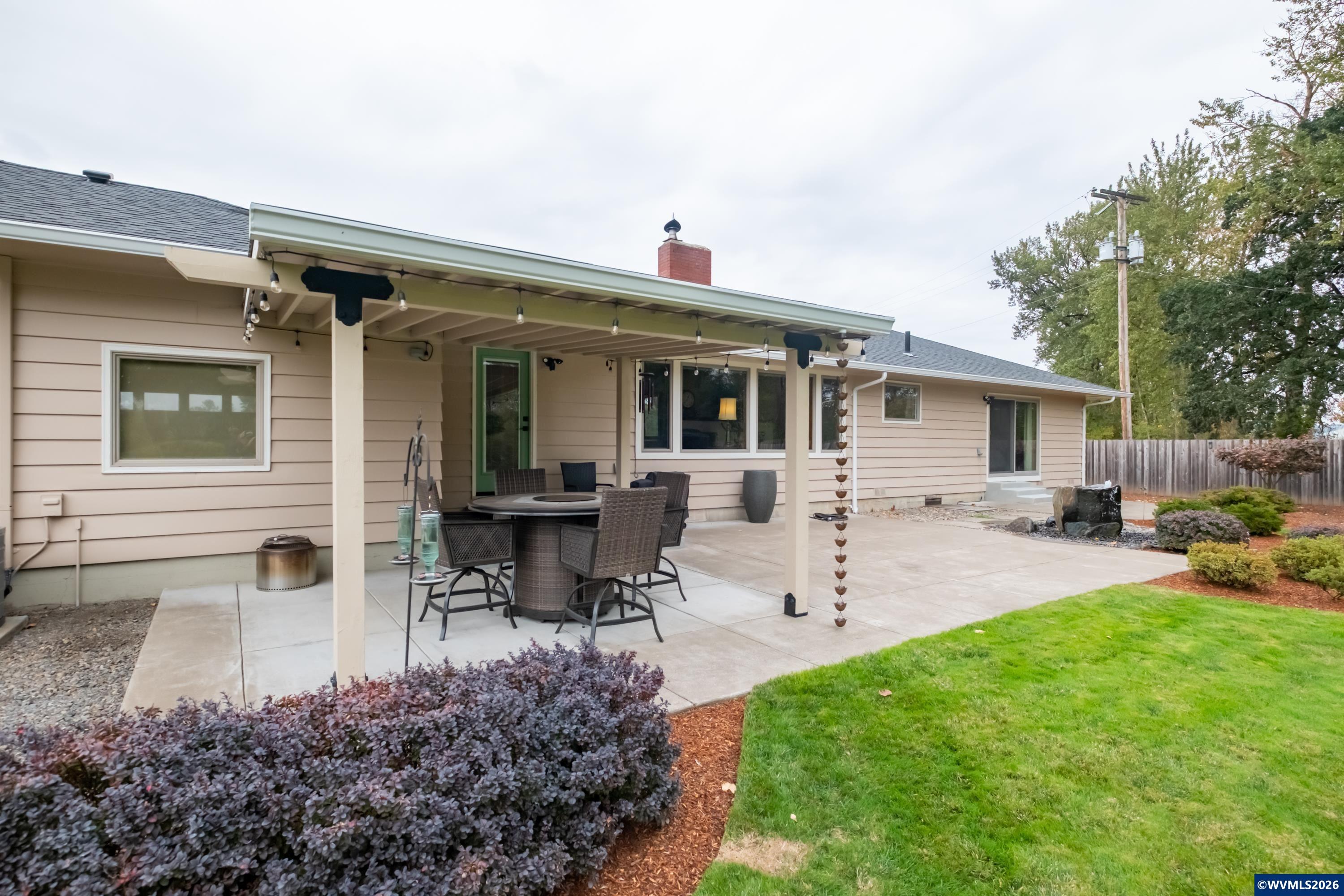 2866 Talbot Road South Jefferson, OR 97352 - Photo 33 of 50