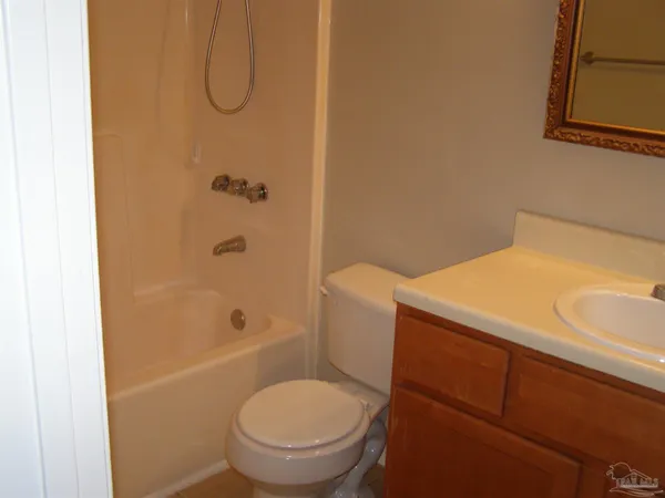 $145,000 | 601 East Burgess Road, Unit E3, Pensacola, FL 32504