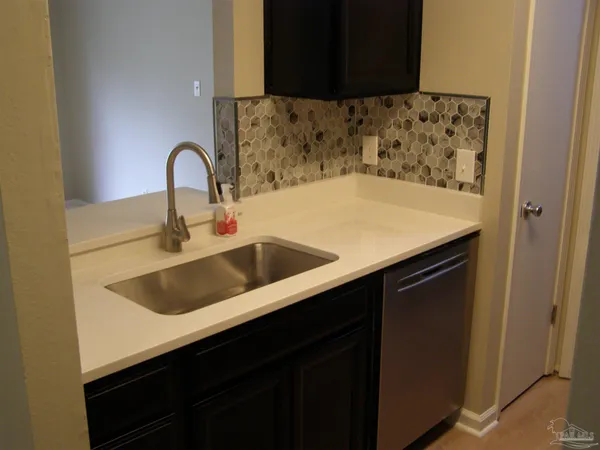 $145,000 | 601 East Burgess Road, Unit E3, Pensacola, FL 32504