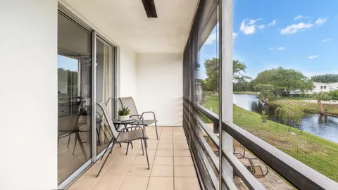 $89,000 | 77 Markham D, Deerfield Beach, FL 33442