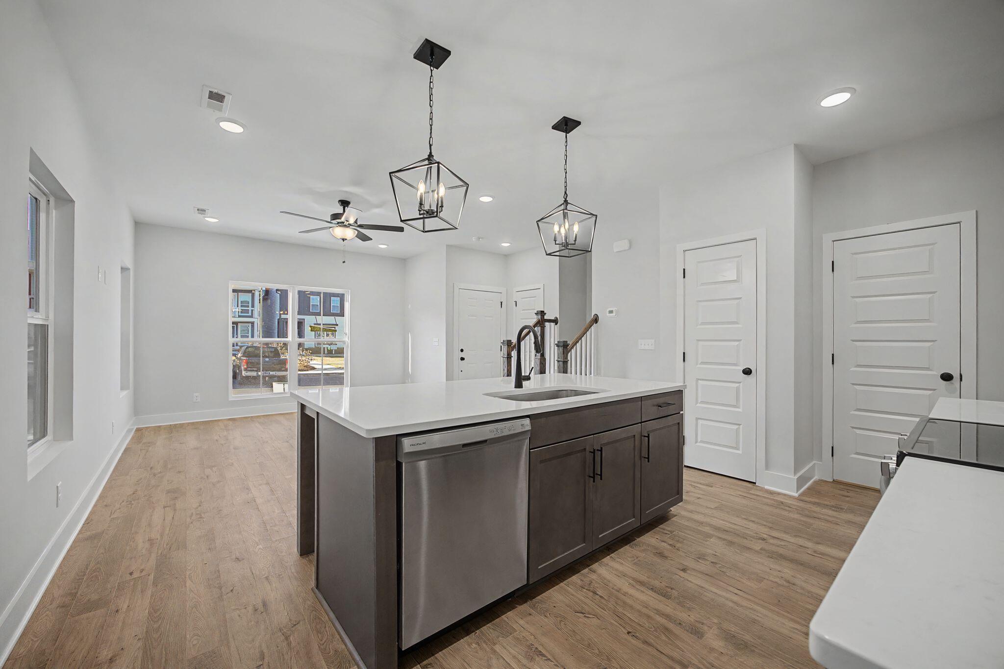 2431 Twill Place Chattanooga, TN 37404 - Photo 8 of 55 rp2602061-1008