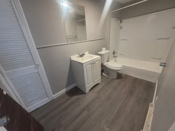 $1,300 | 800 North Street, Unit 1, Endicott, NY 13760