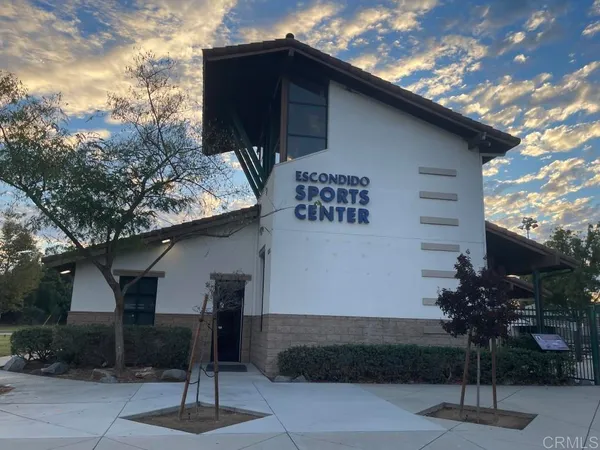 $1,275,000 | 303 Amparo Drive, Escondido, CA 92025