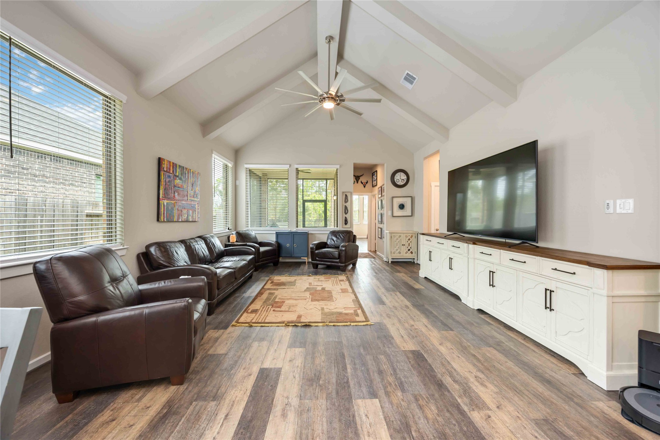 9816 Preserve Way Conroe, TX 77385 - Photo 4 of 20