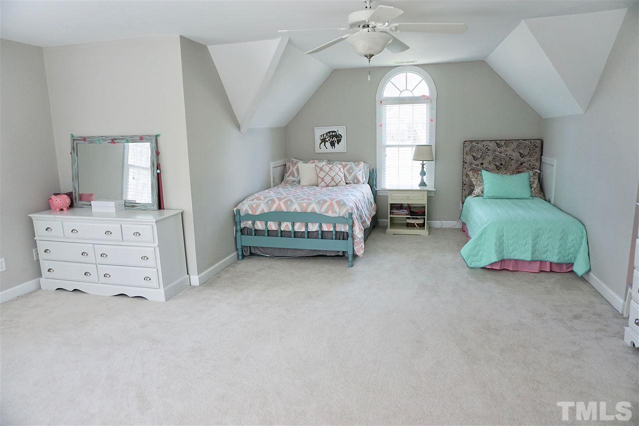 2920 Sunnystone Way Raleigh, NC 27613 - Photo 19 of 25