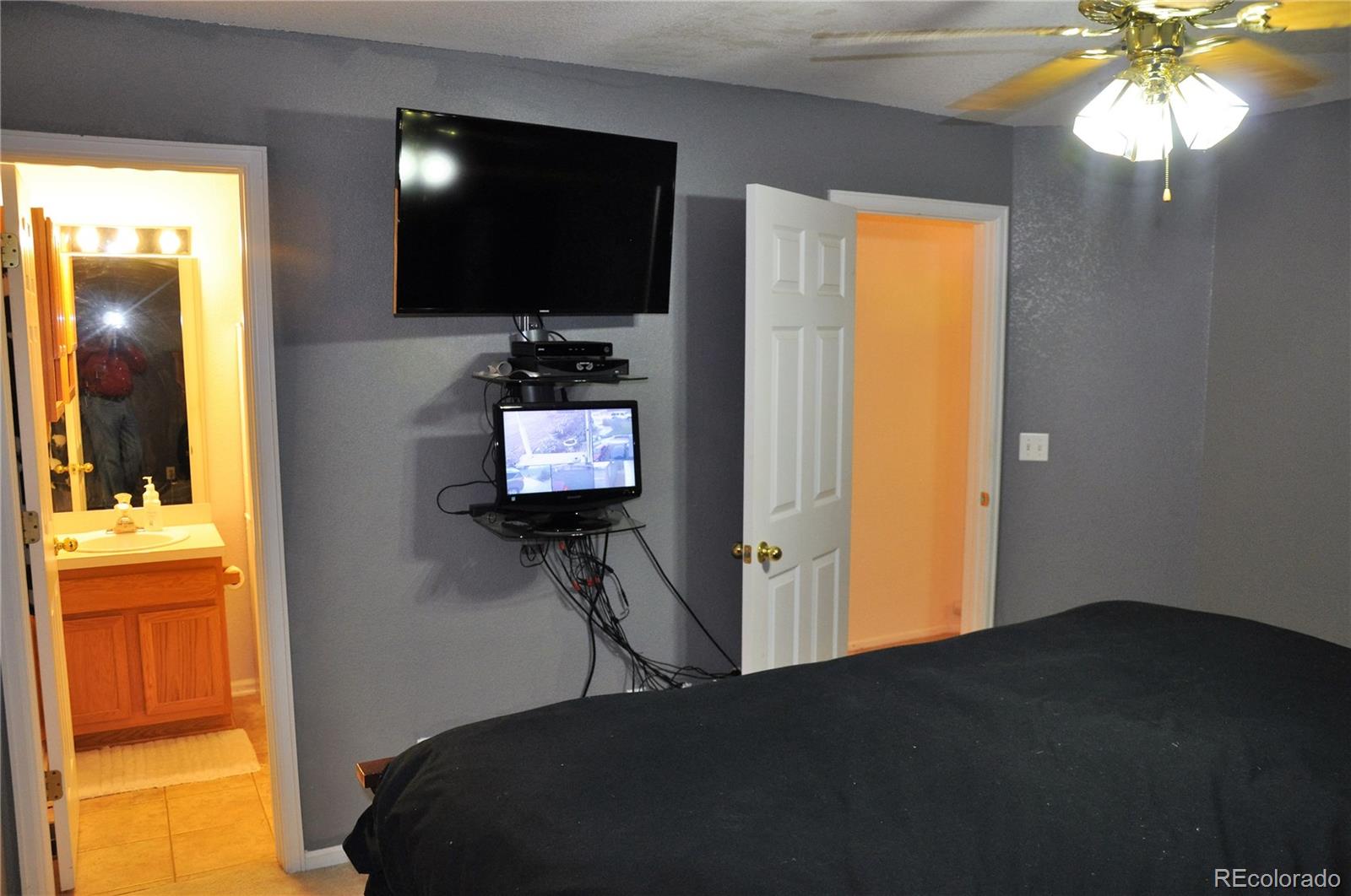 34092 Prairie Loop Elizabeth, CO 80107 - Photo 11 of 30 Gallery Image 11