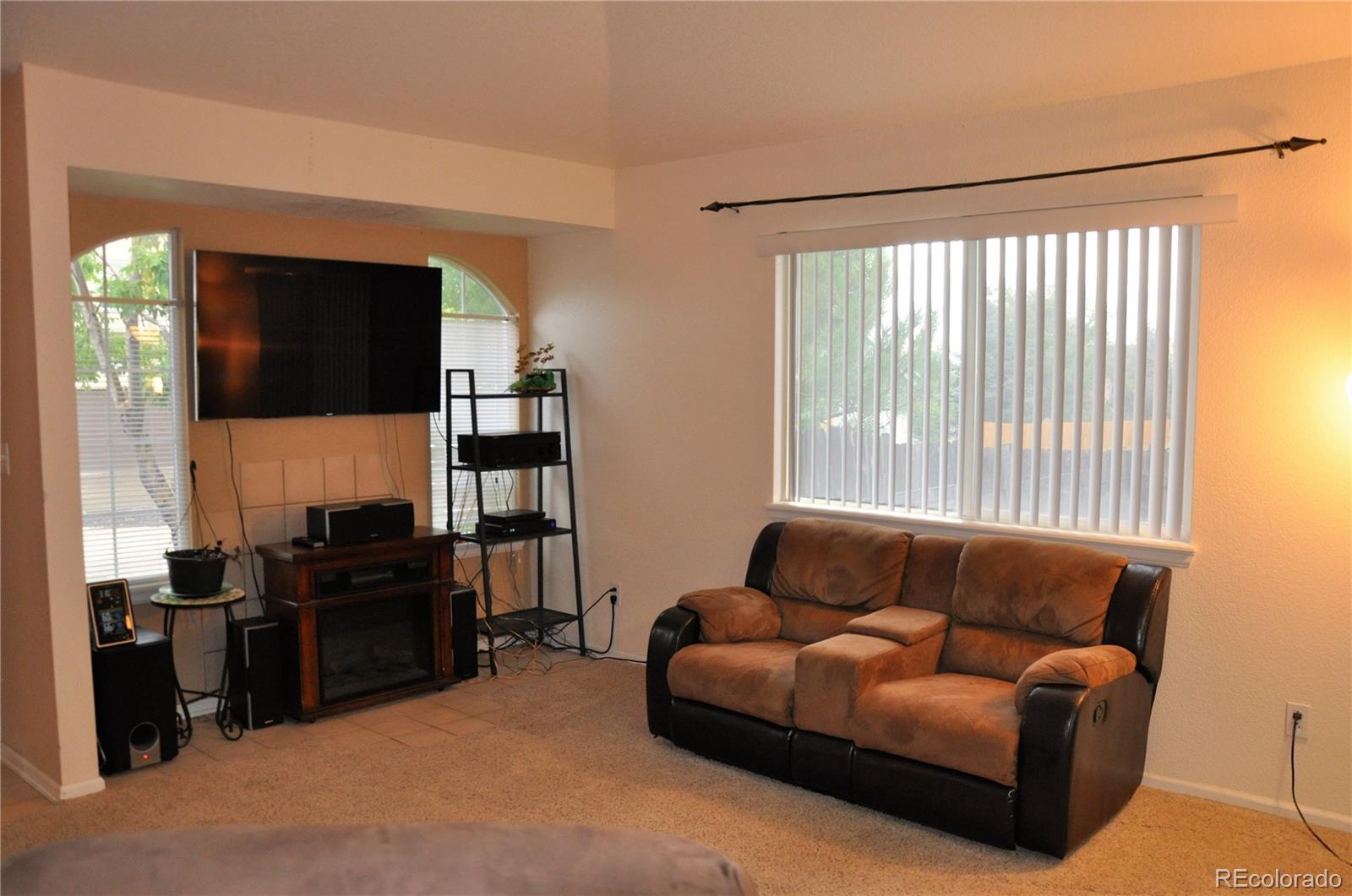 34092 Prairie Loop Elizabeth, CO 80107 - Photo 3 of 30 Gallery Image 3