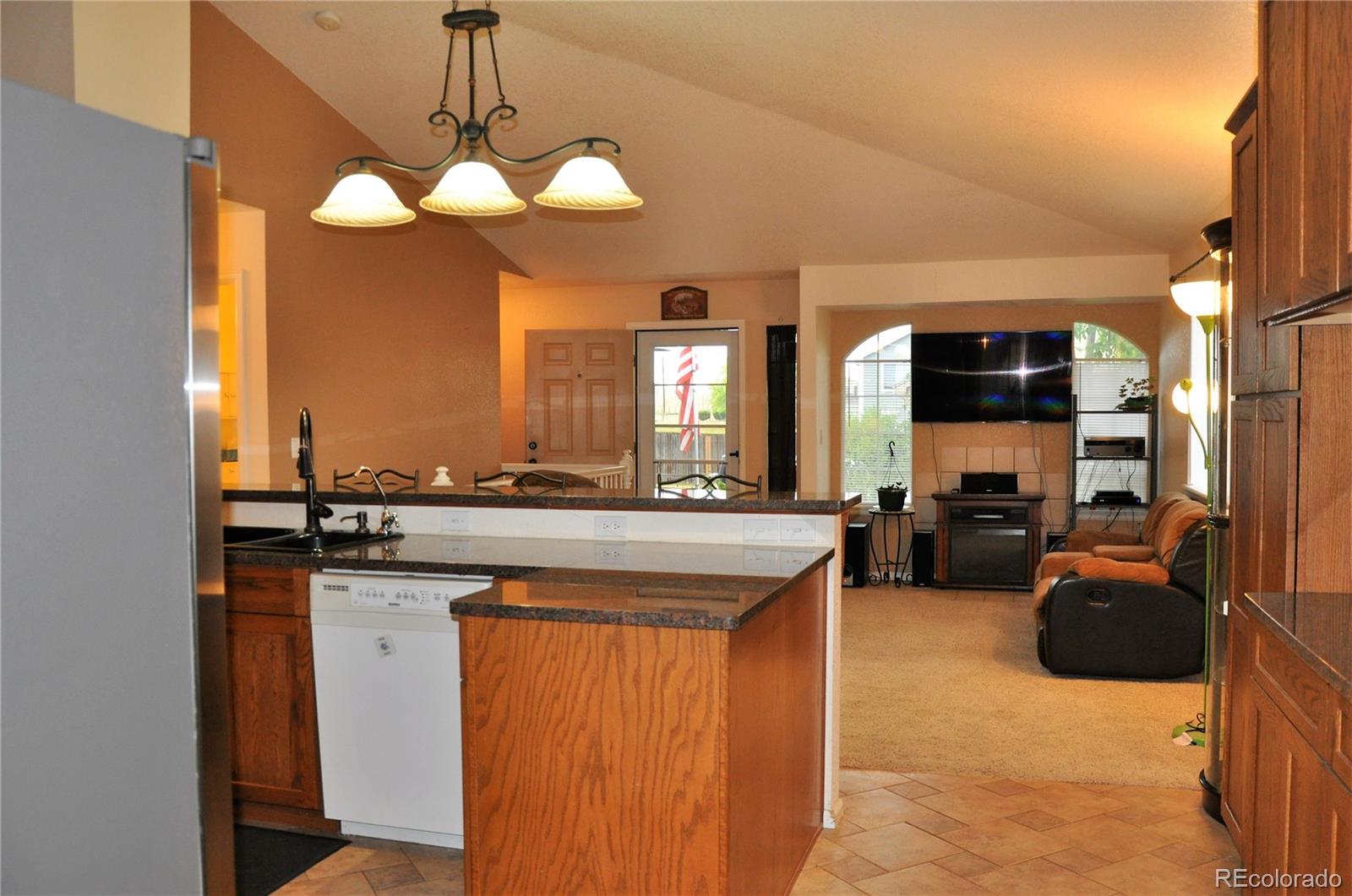 34092 Prairie Loop Elizabeth, CO 80107 - Photo 9 of 30 Gallery Image 9