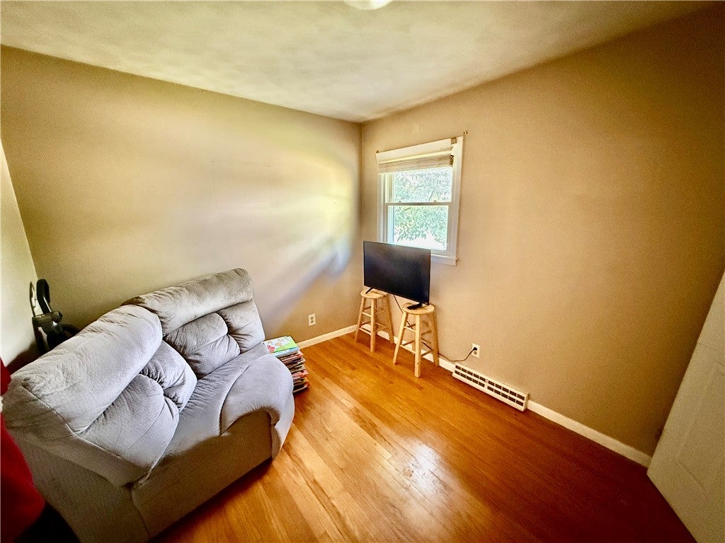 4062 Sheffield Drive Decatur, IL 62526 - Photo 10 of 15 Gallery Image 10