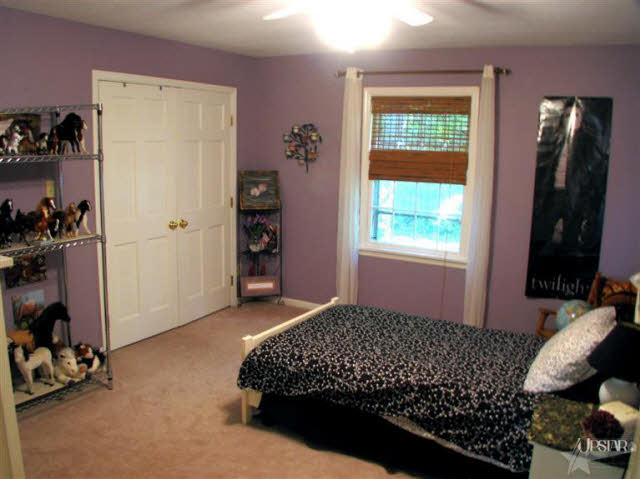 9528 Saratoga Road Fort Wayne, IN 46804 - Photo 18 of 22 Gallery Image 18